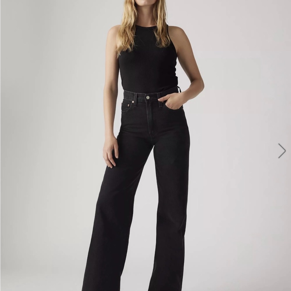 Levi's Women's Black Wide Leg Ribcage Jeans
